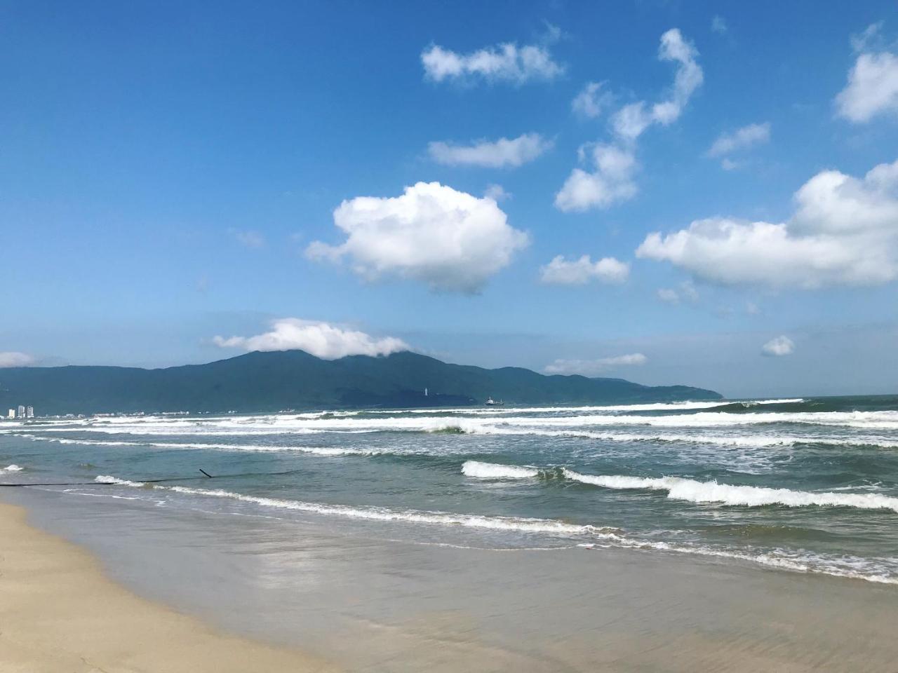 OYO 117 Gina Hotel Da Nang Esterno foto