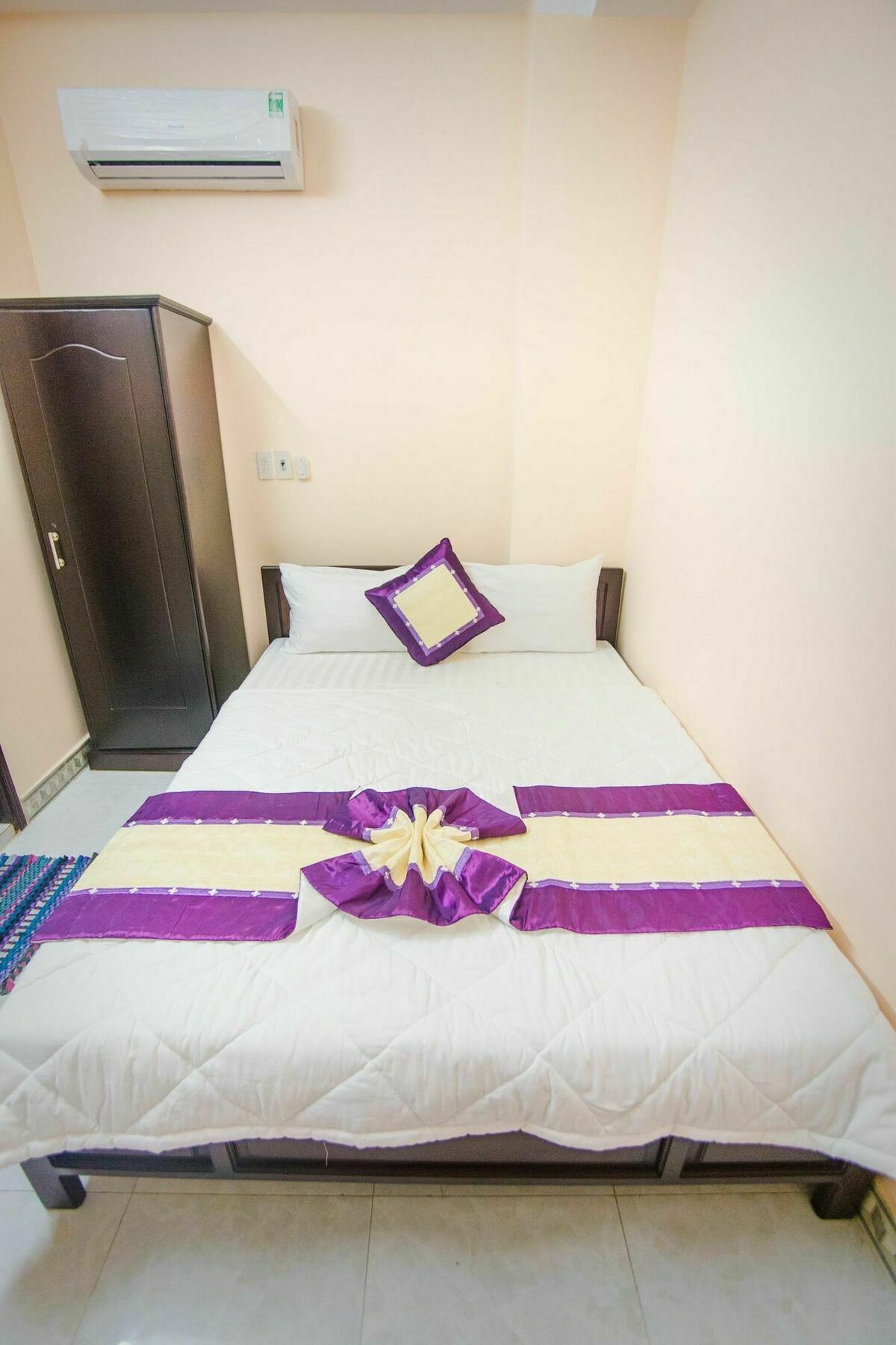 OYO 117 Gina Hotel Da Nang Esterno foto