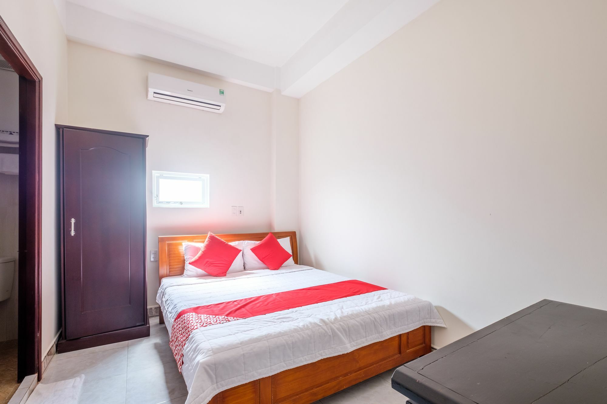 OYO 117 Gina Hotel Da Nang Esterno foto